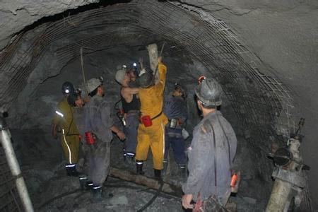 洛川工程爆破中的危险因素分析以及应对工程爆破危险的措施